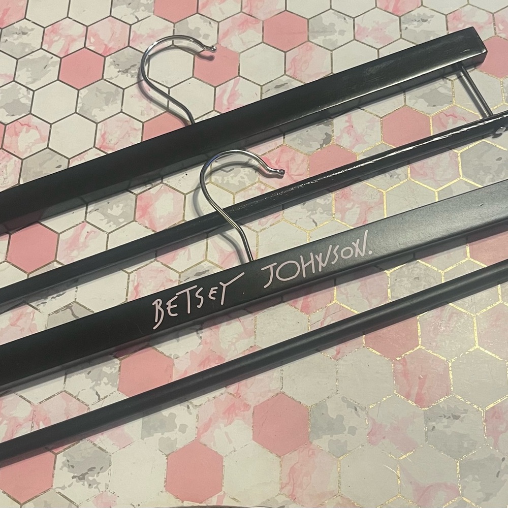 2 Black Blanket Hangers.